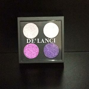 De’Lanci MultiChrome Palette